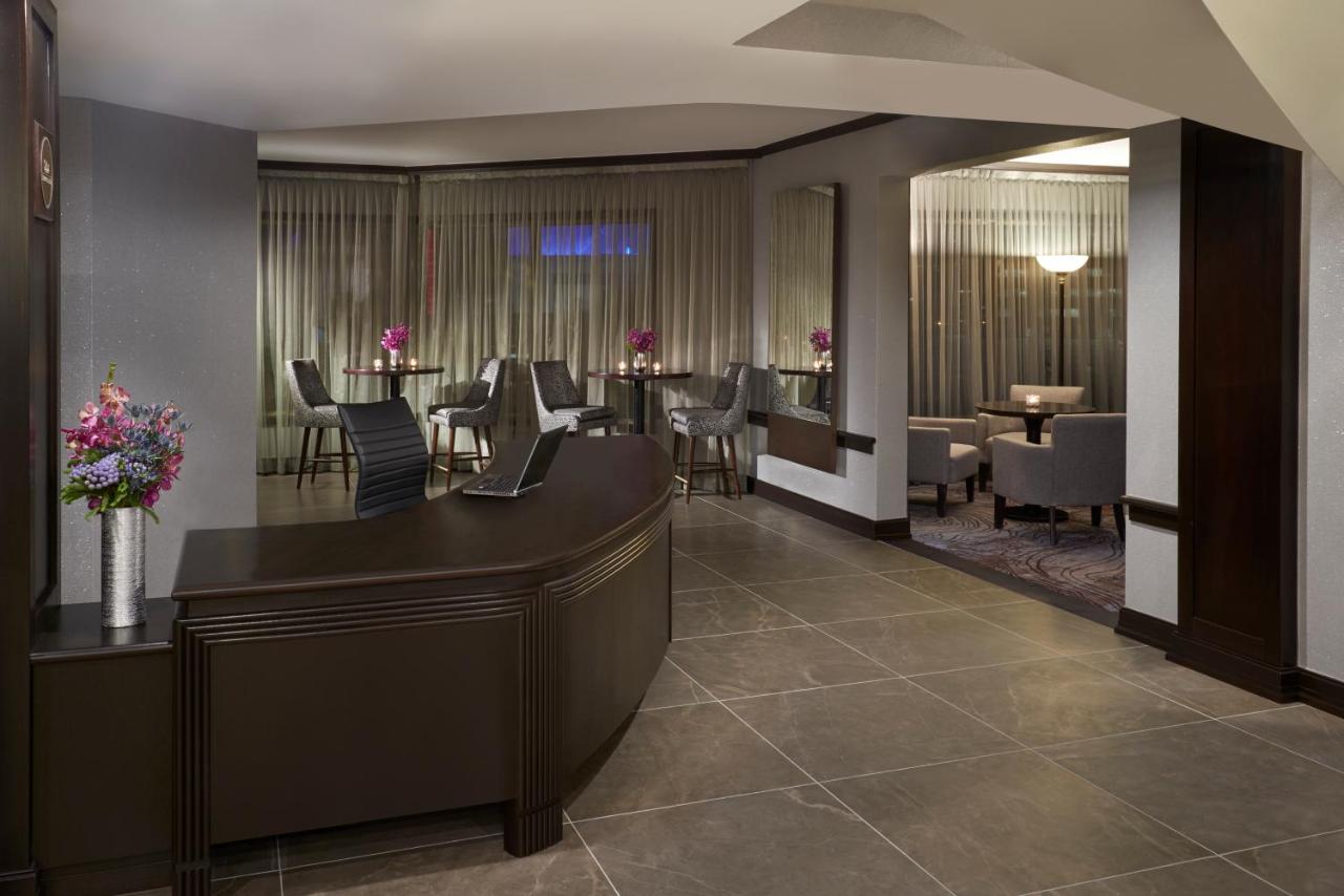 InterContinental Toronto Centre, an IHG Hotel photo
