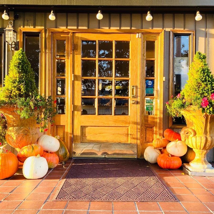 Oak Harbor Inn — photo 7