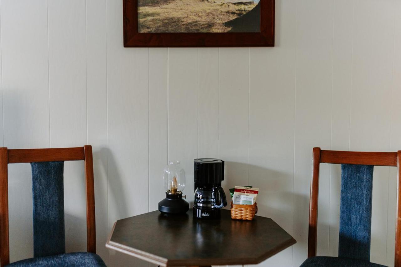 Blue Moon Motel — photo 15