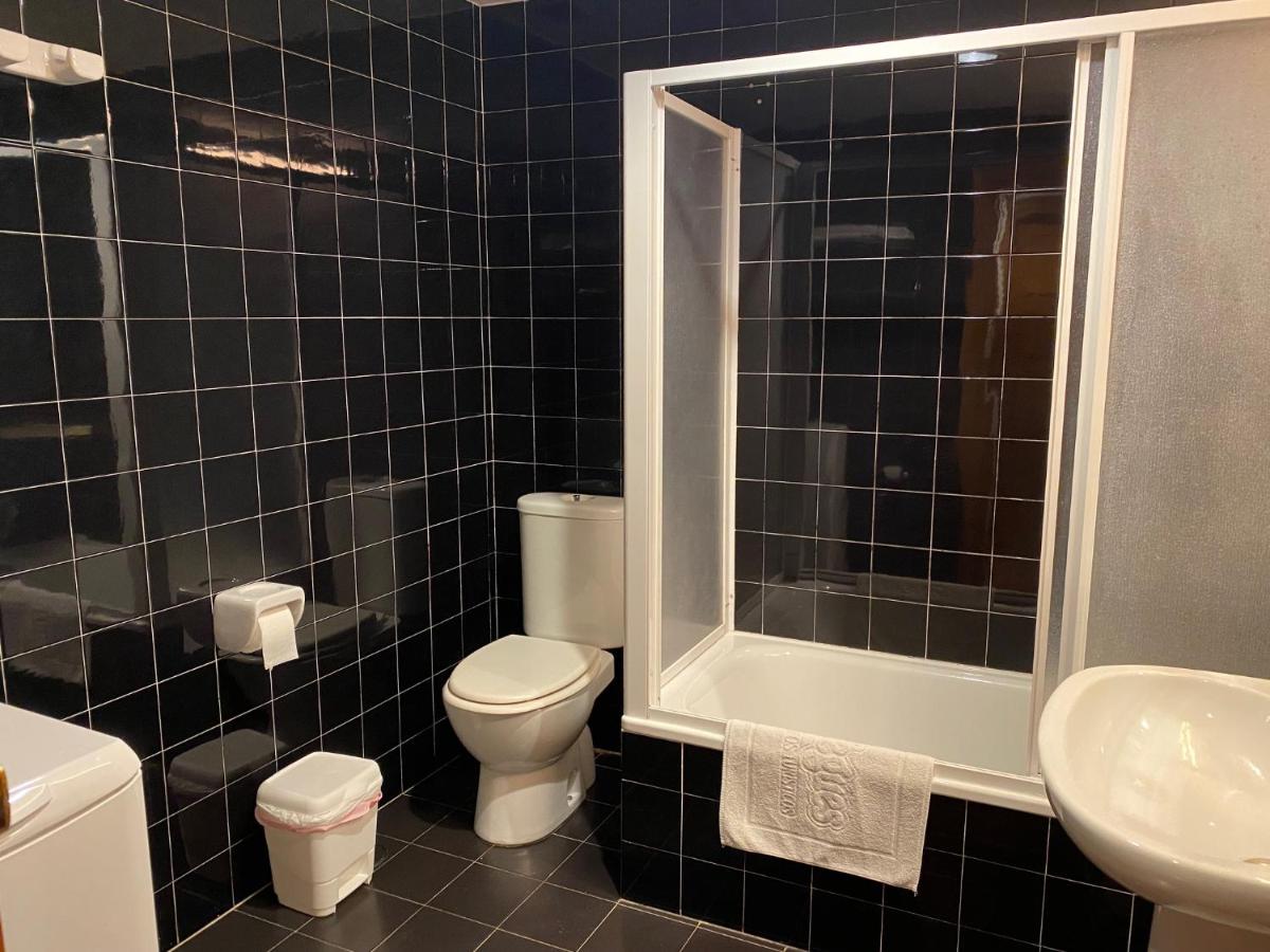 Les Vegues I, Sames – Updated 2022 Prices