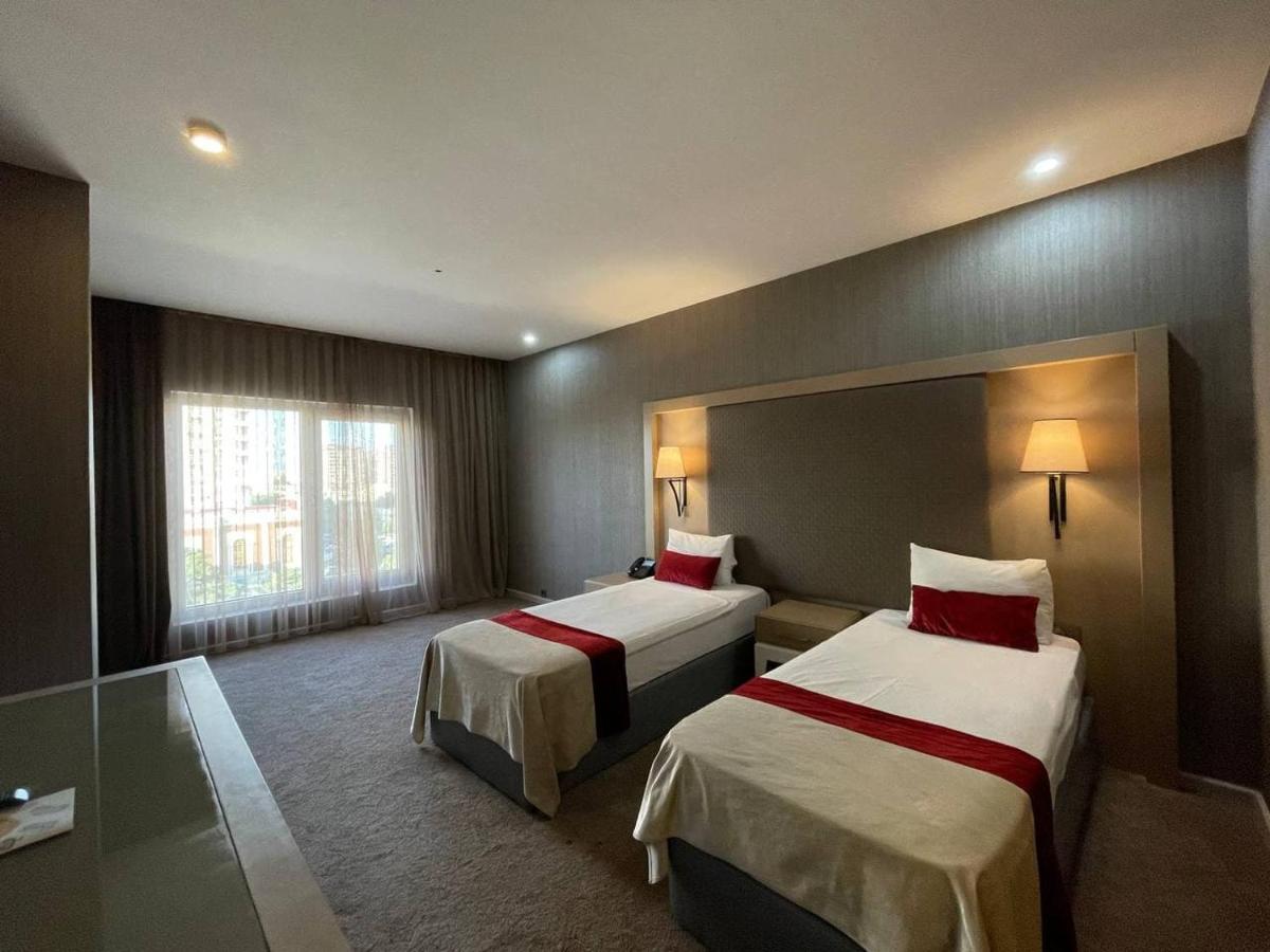 Sky Hotel Baku photo