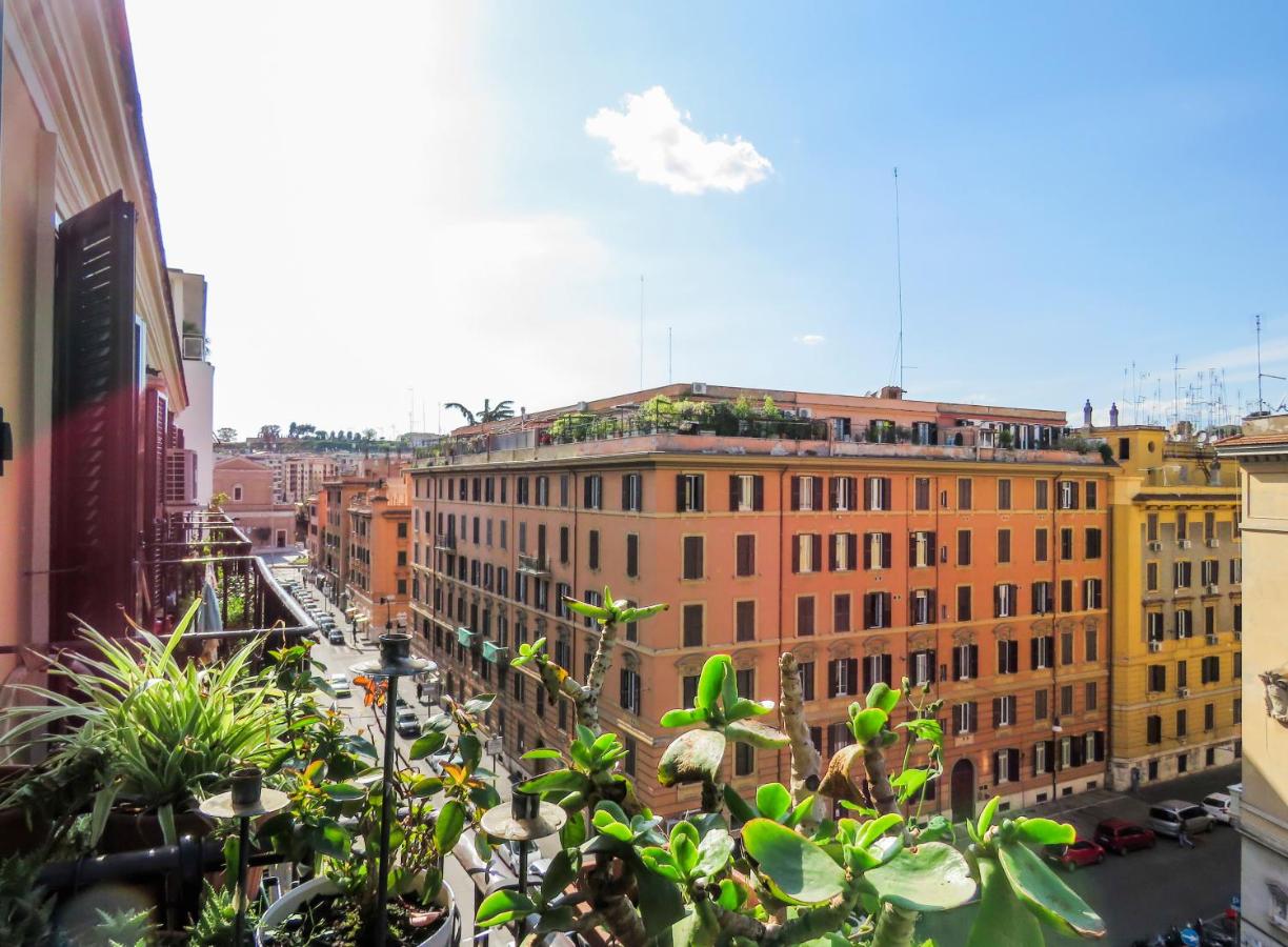 House Candia 111 - Vatican Museum apartment