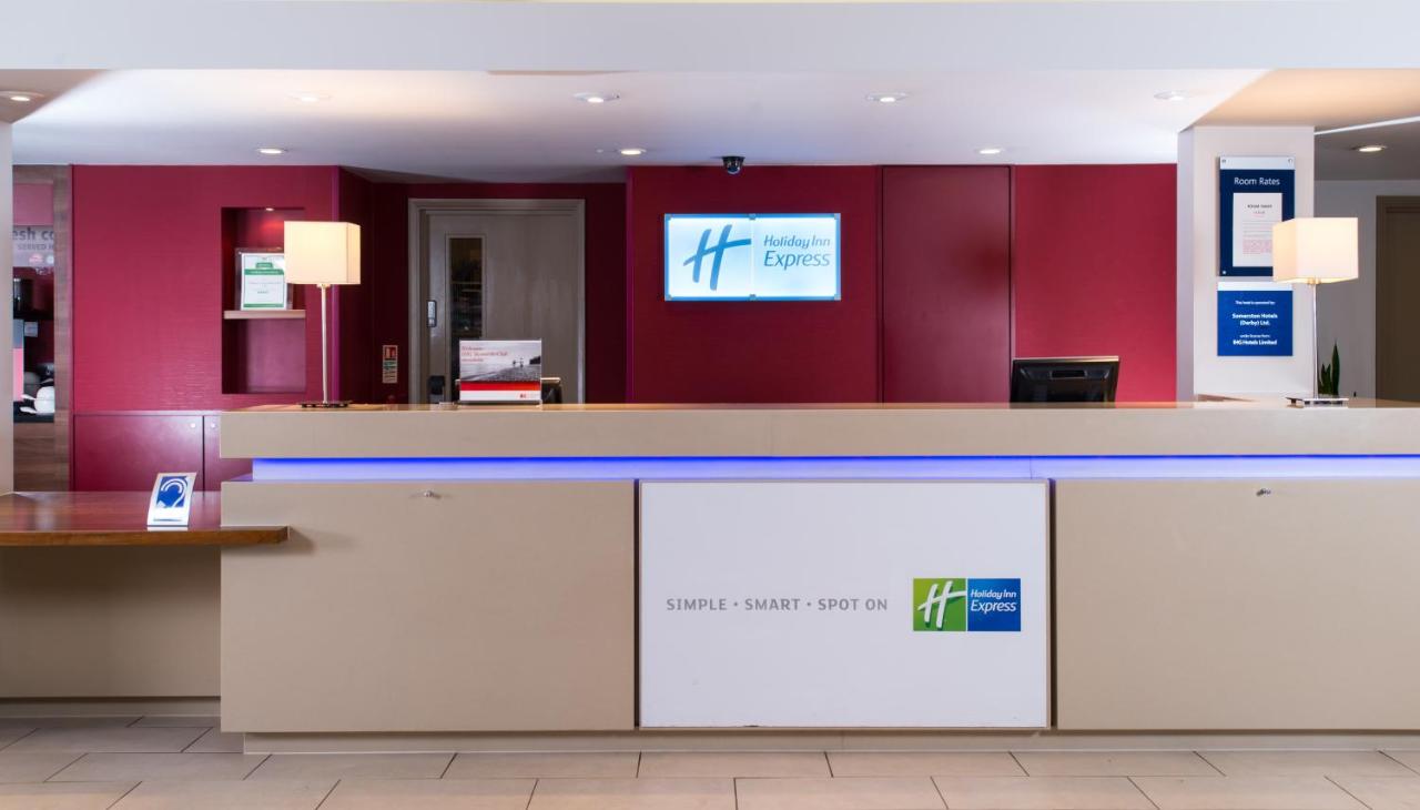 Holiday Inn Express DERBY - PRIDE PARK - Laterooms