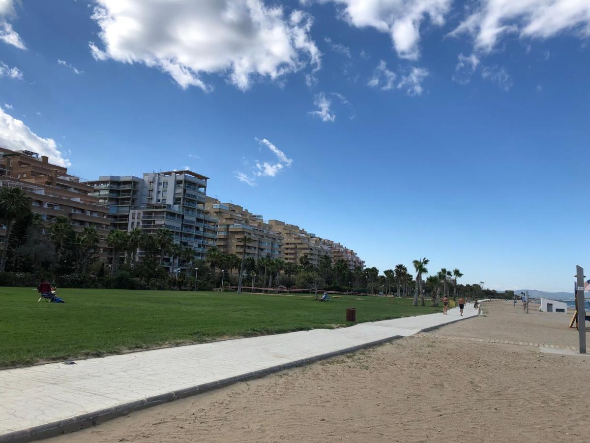 Apartamento ACV - Vistamar III - 1ª linea planta 6 sur ...