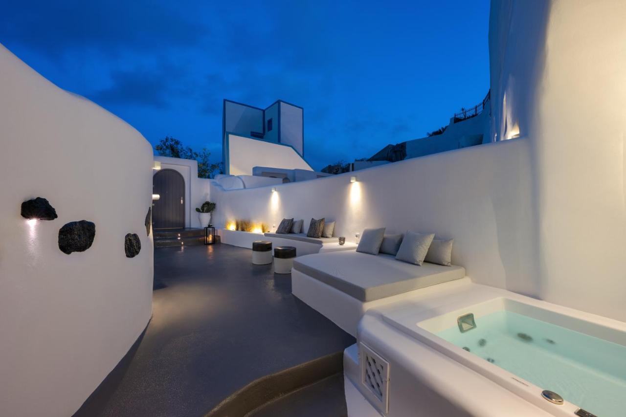 Deep in cave suites - 4