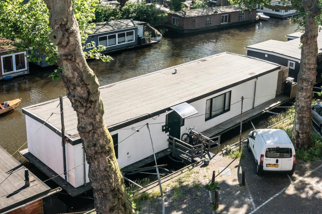 Amsterdam-Houseboat-Amstel - 4