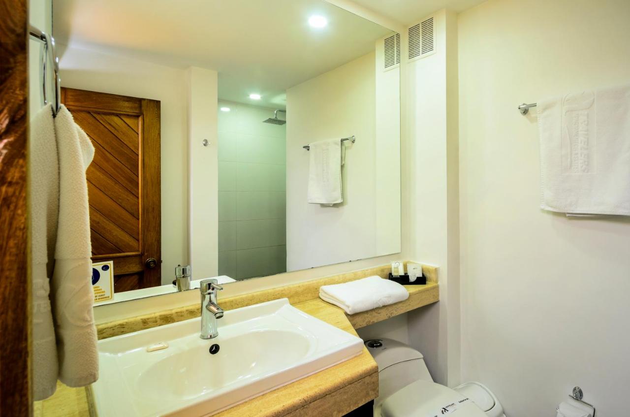 Travelers Fontana Plaza - 3