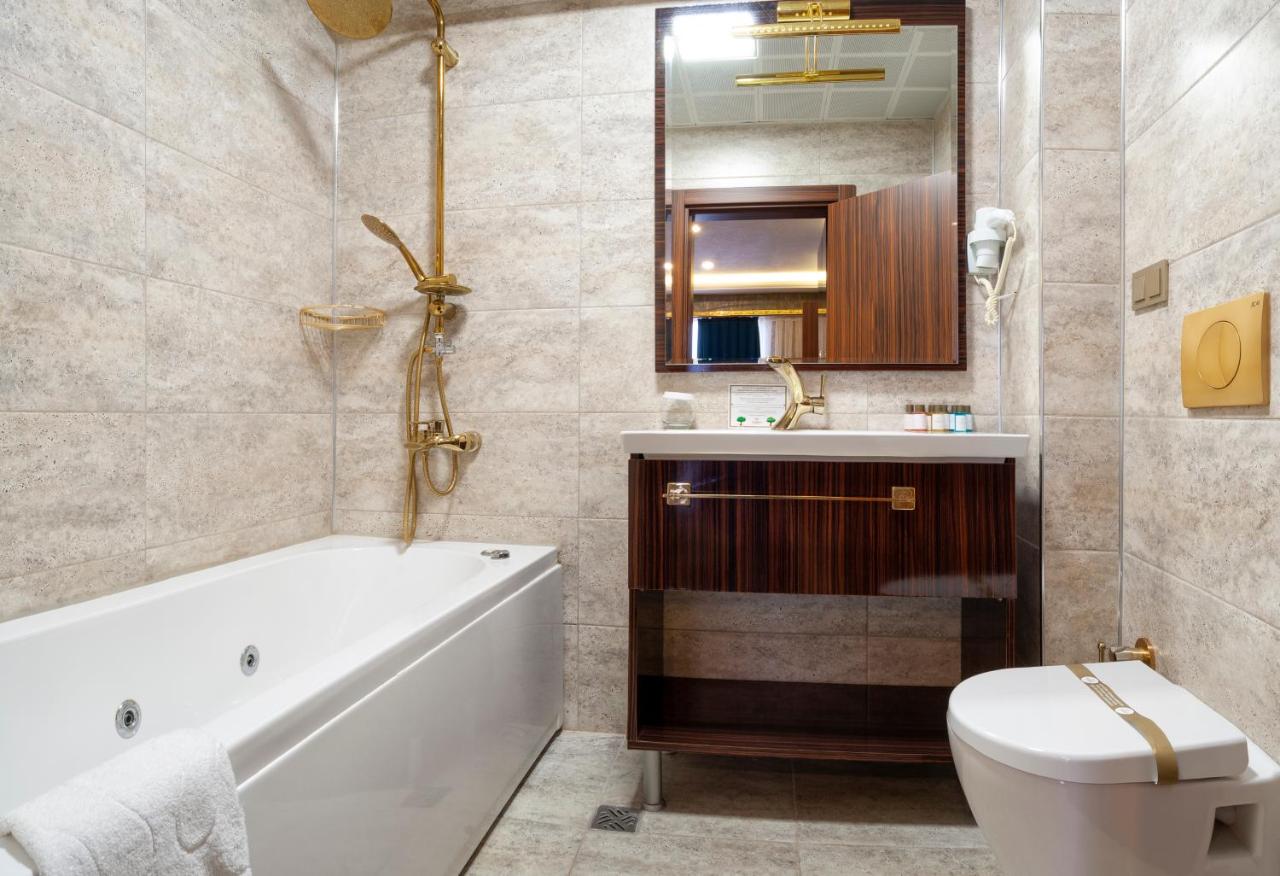 جناح مع تراس
