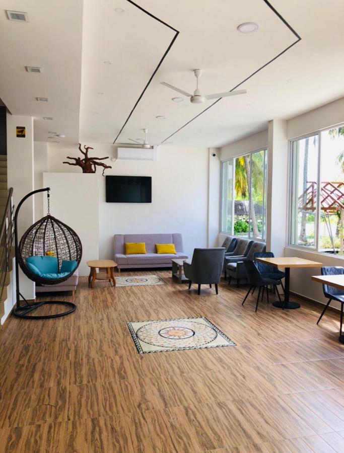 iCom Marina Sea View - 3