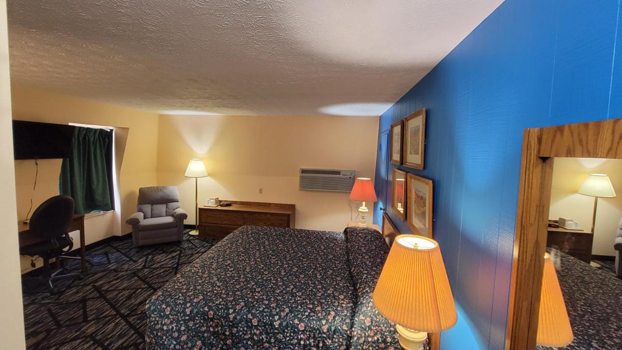 GuestKeeper Inn — photo 12
