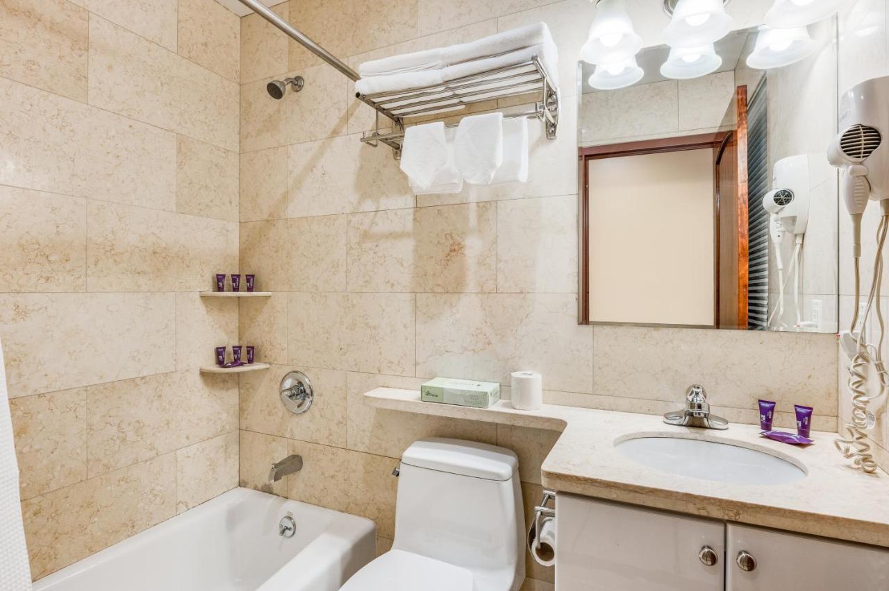 Knights Inn Brooklyn Sunset Park - 3