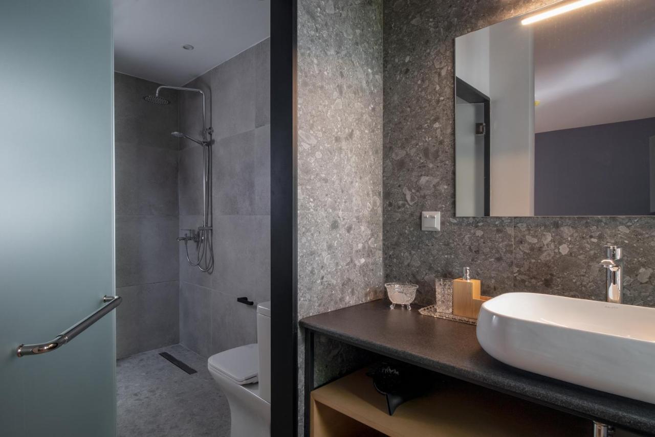 Twin Circle Athens - 2