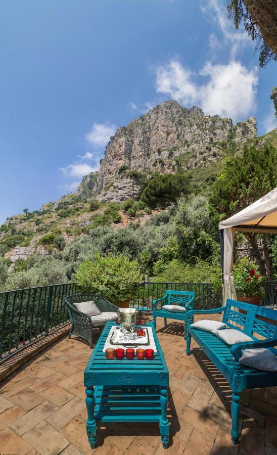 Amore Rentals - Villa Era photo
