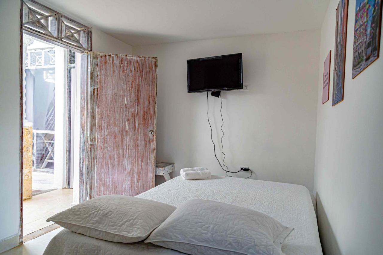 Luna Cartagena Airport Hotel photo
