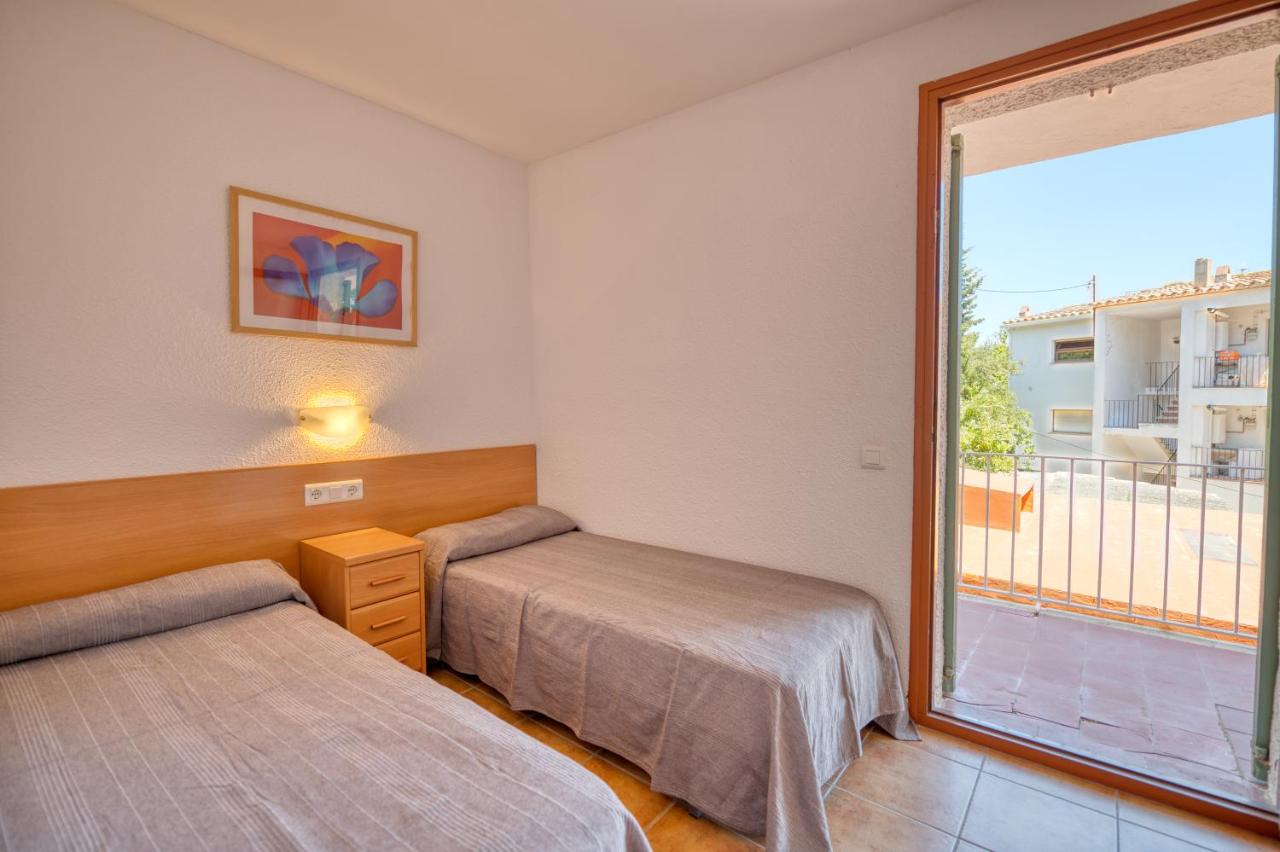 Apartment La platgeta, Calella de Palafrugell, Spain ...