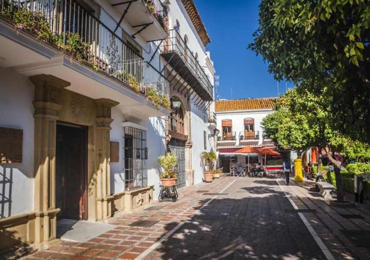 Apartamento Skol 144 Primera Linea de Playa, Marbella ...