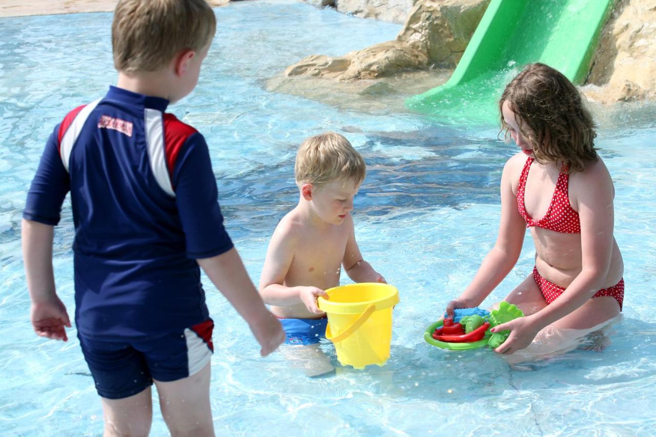Aquamare Beach Hotel & Spa photo