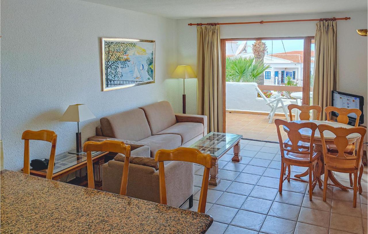Beautiful apartment in Los Cristianos with Outdoor swimming ...