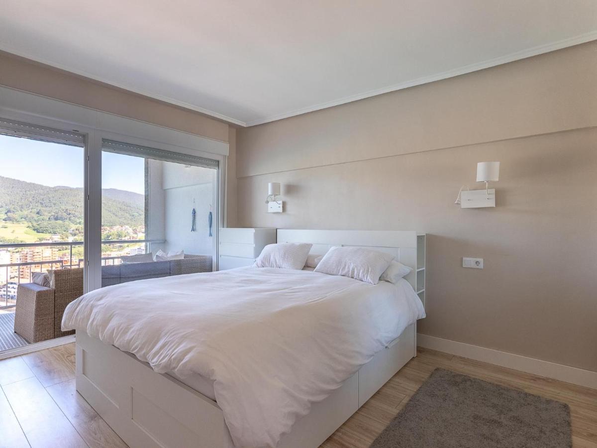 BAKIO SEAVIEW V with parking by Aston Rentals, Bakio ...