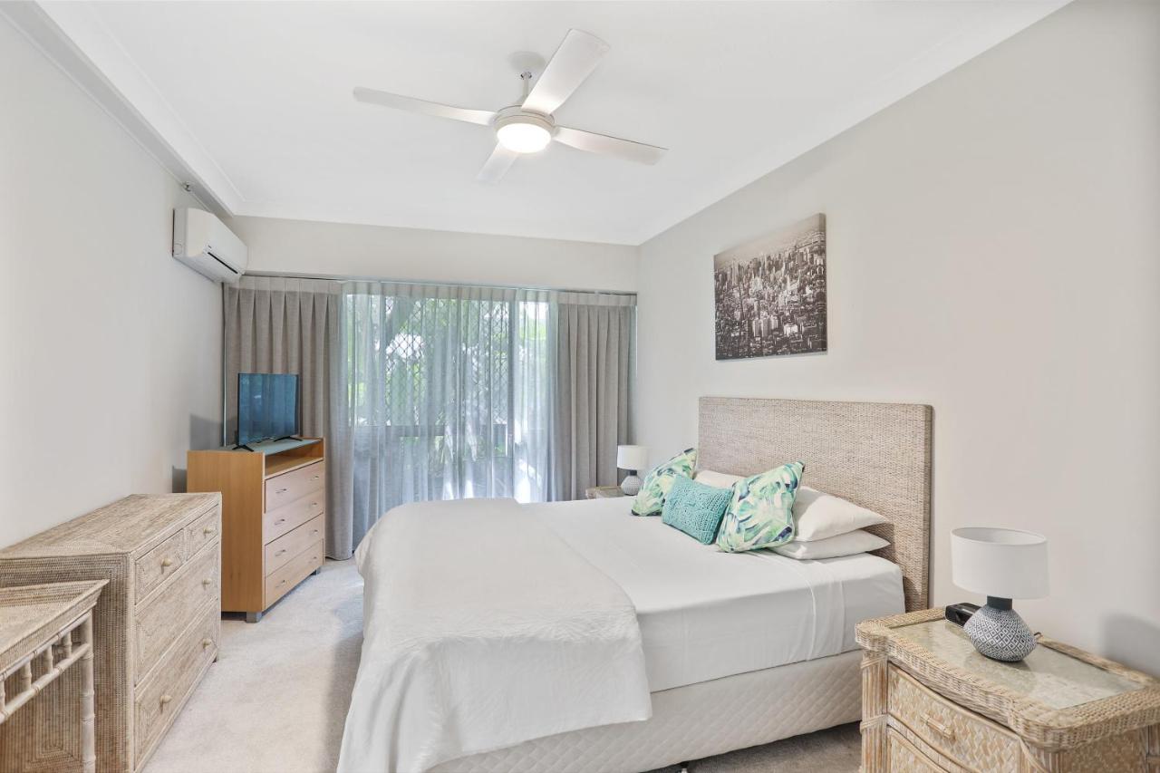 De Ville Apartments photo
