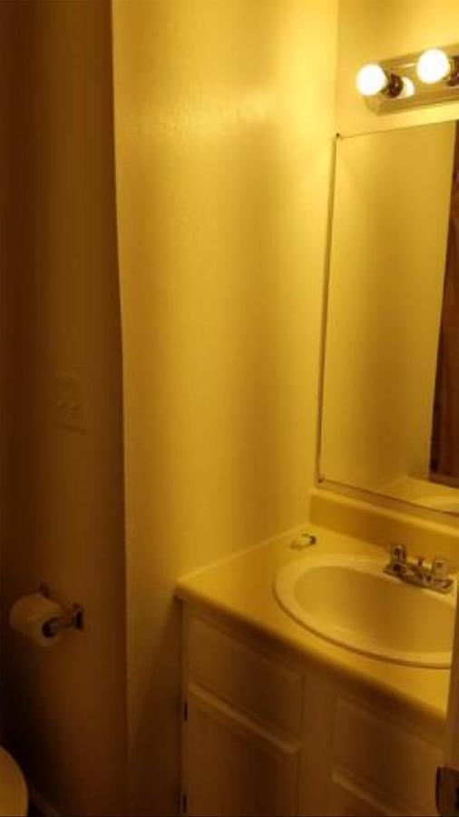 Michael's Motel — photo 11