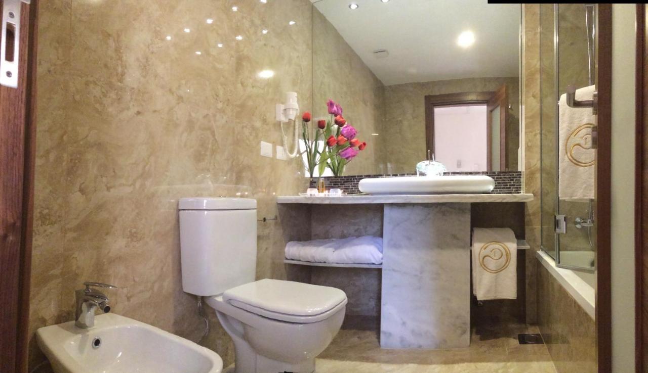 Delora Hotel and Suites photo