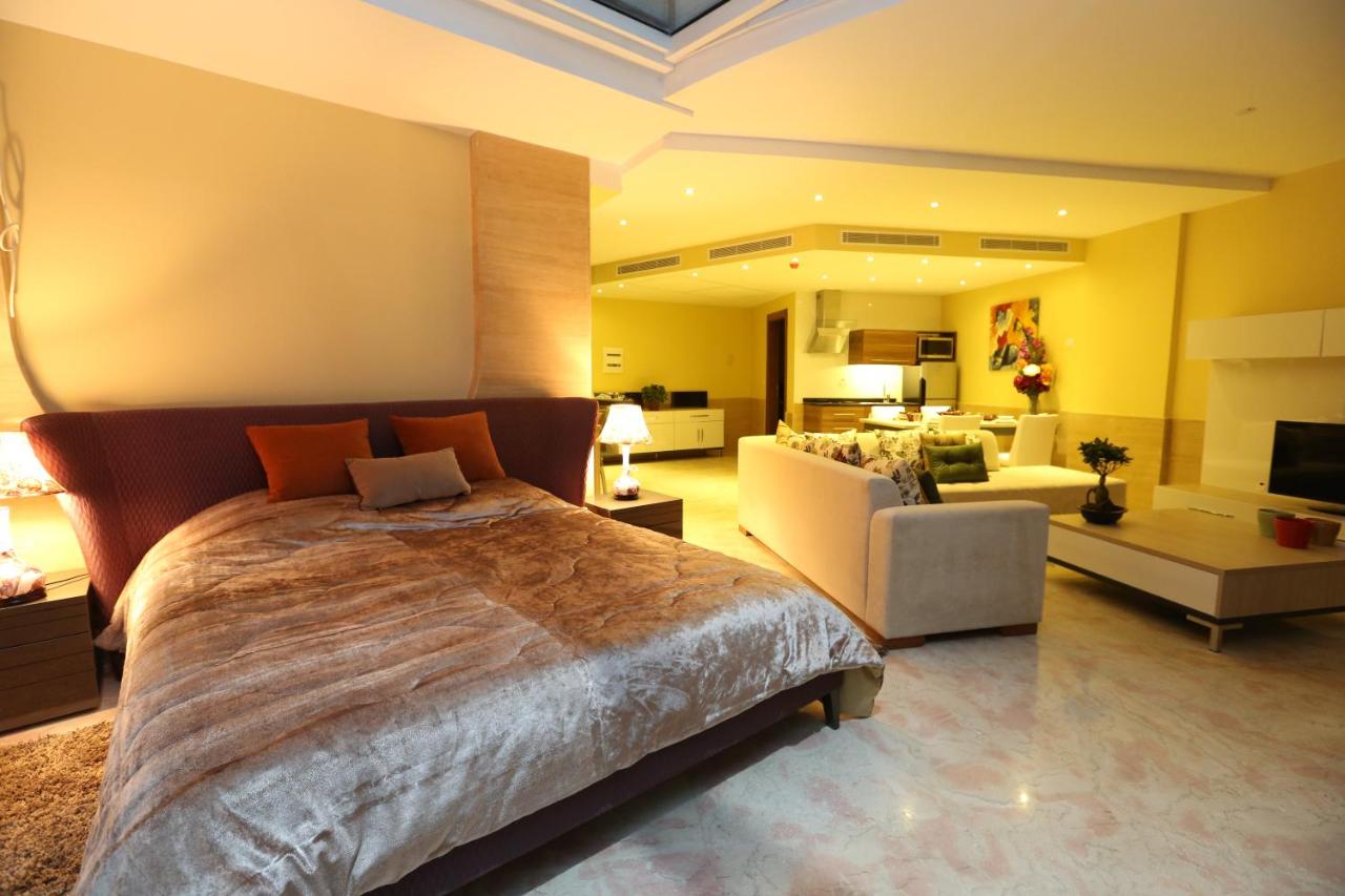 Delora Hotel and Suites photo