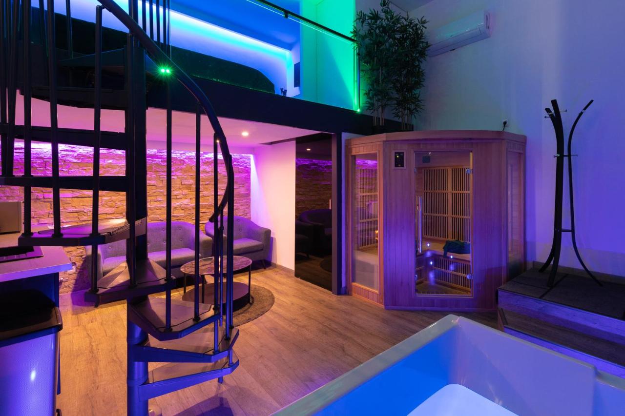 Week End En Amoureux Avec Jacuzzi Privatif Jura