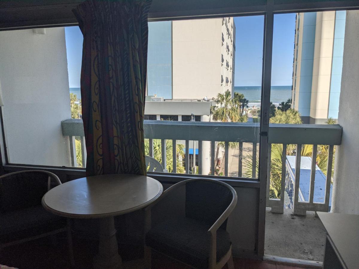 Beach Side Hotel — photo 13