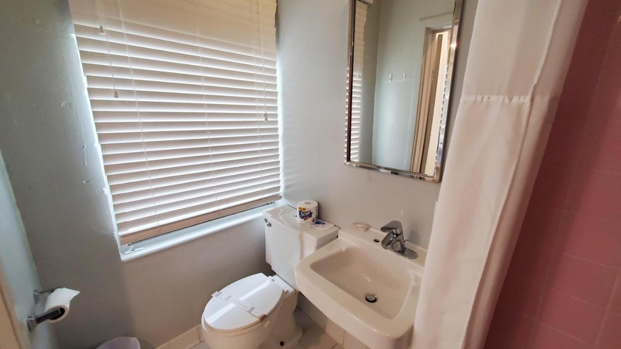 Gulf Surf Resort Motel — photo 16