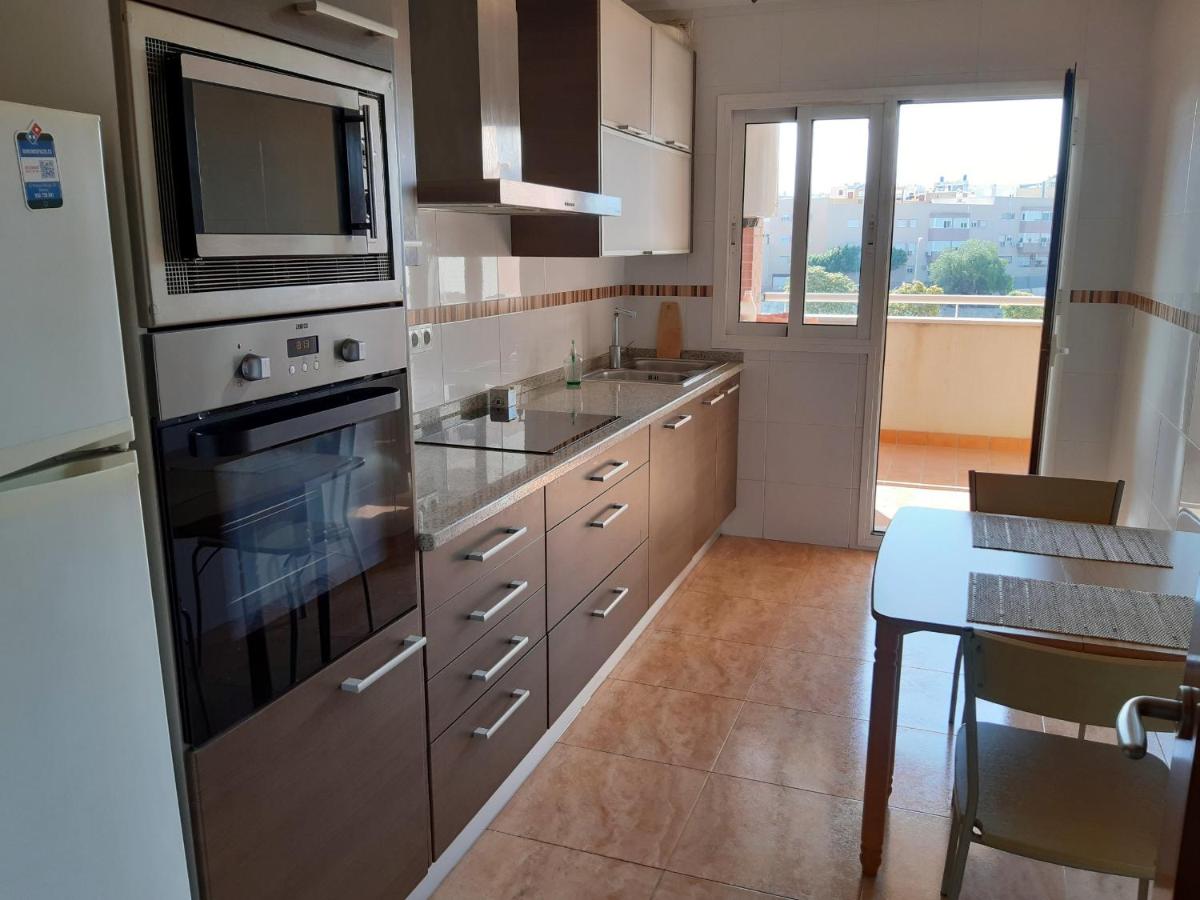 Apartment Moderno apto entre el mar y, Almería, Spain ...