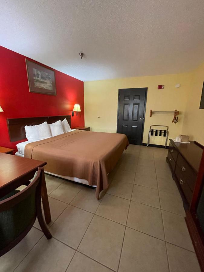 World Travel Inn — photo 2
