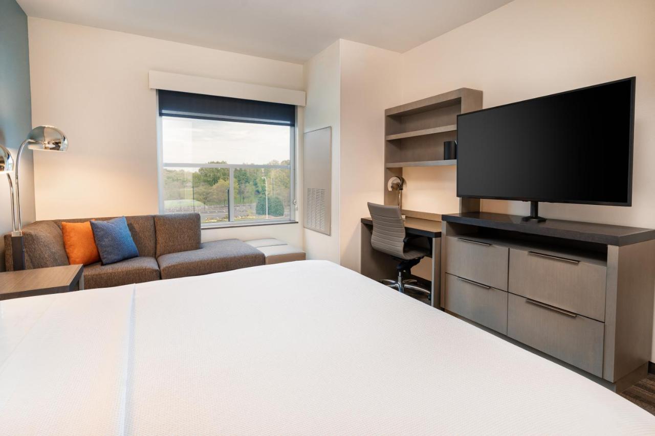 Hyatt House Nashville Airport - 4