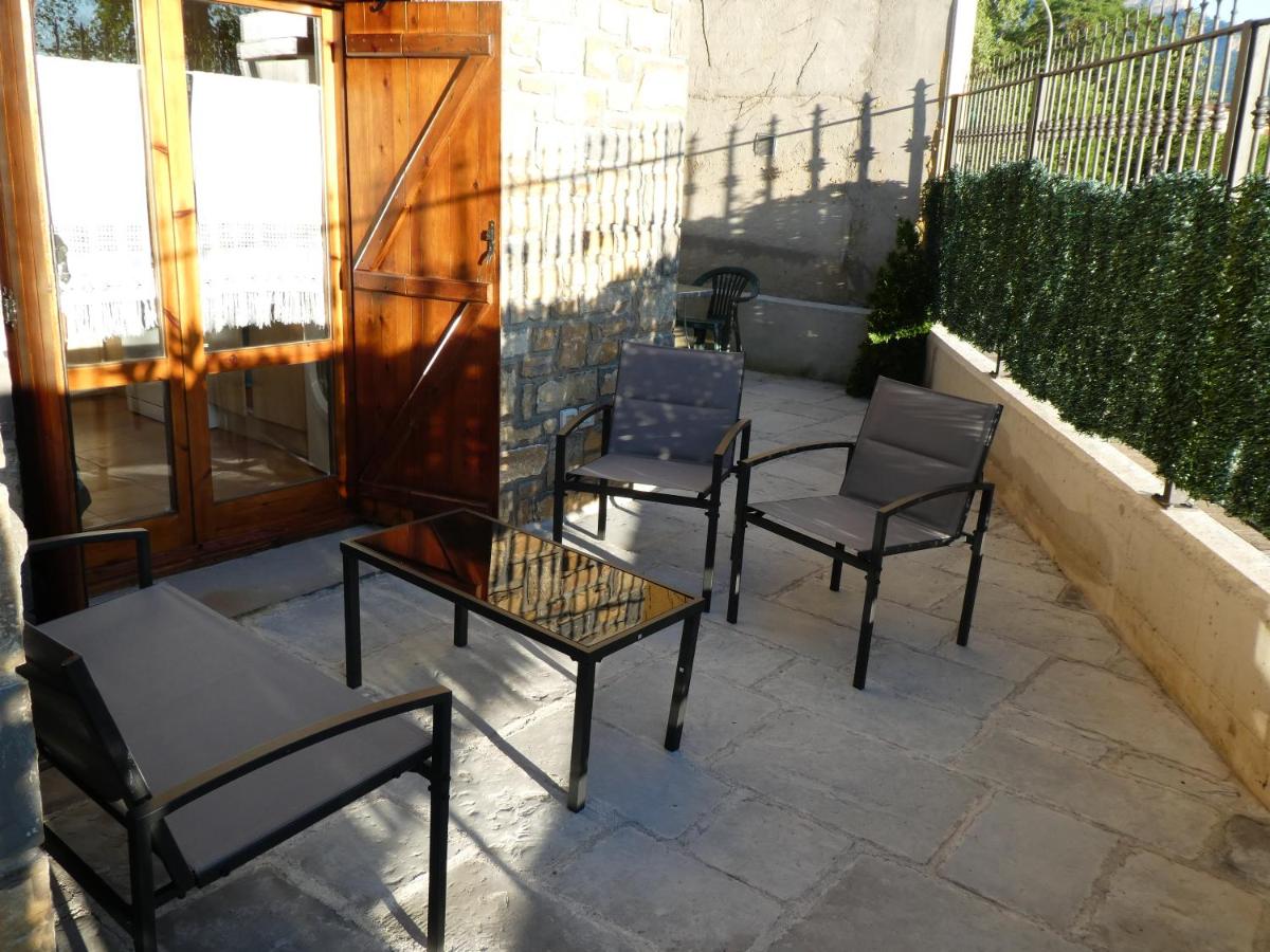 Casa con jardín frente ciudadela, Jaca – Updated 2022 Prices