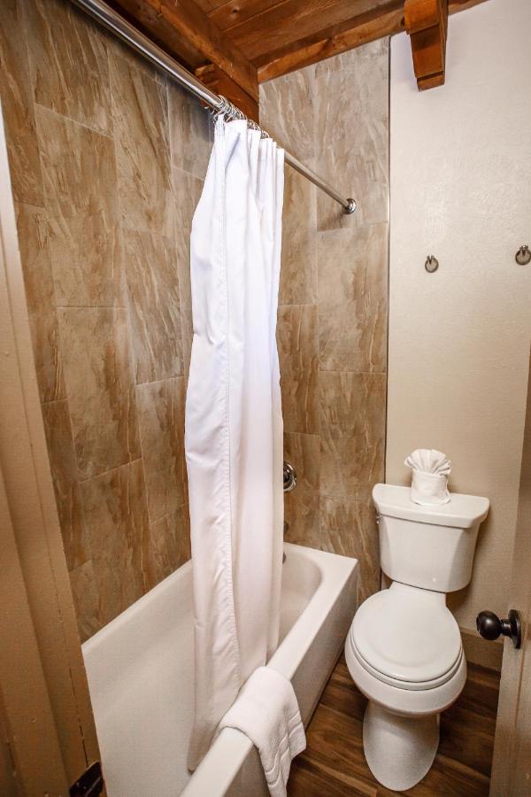 Chama Trails Motel — photo 14
