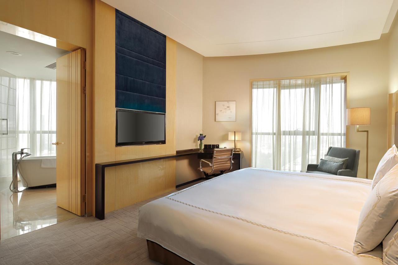 Crowne Plaza Beijing Lido, an IHG Hotel photo