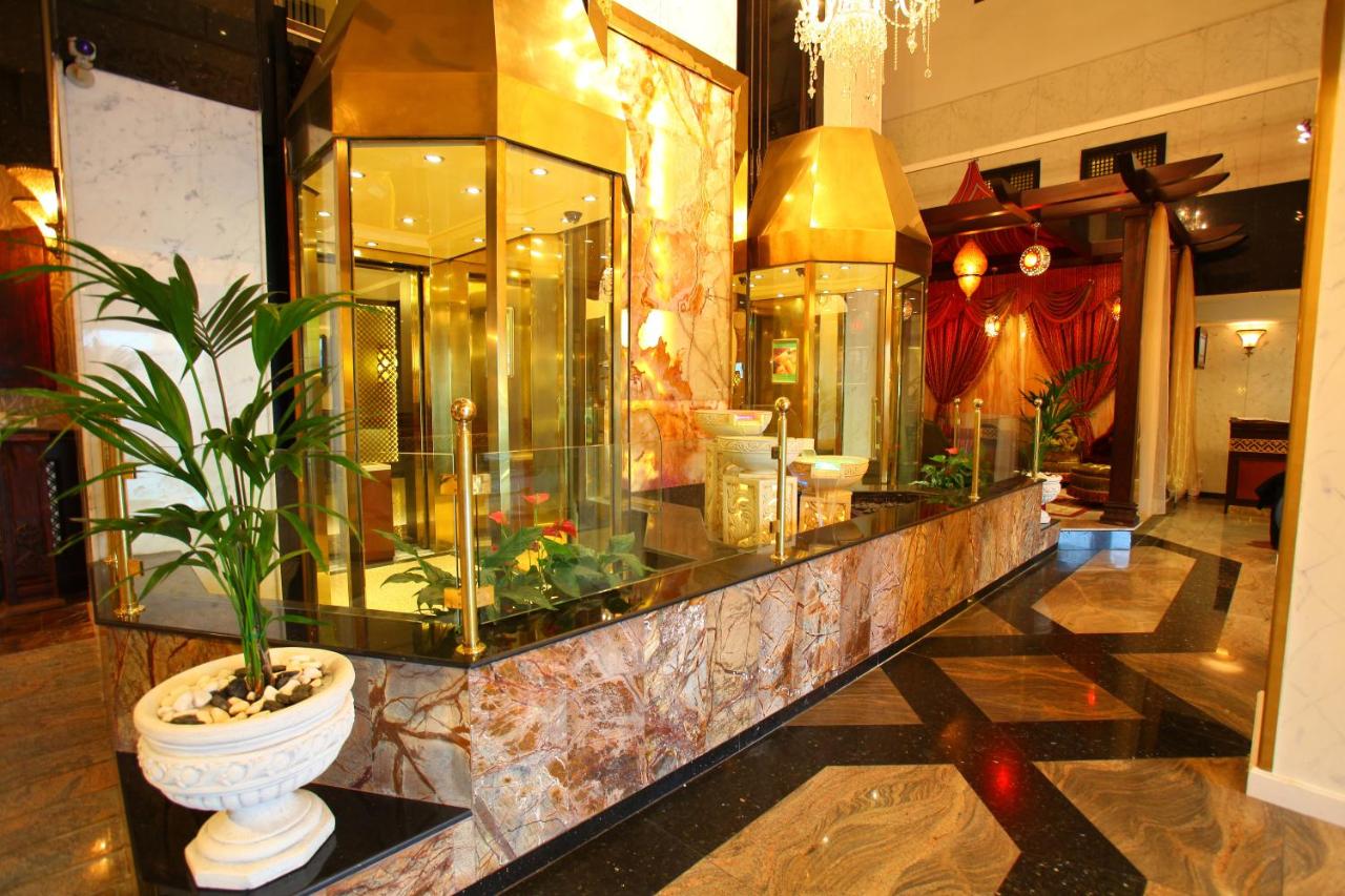 Arabian Courtyard Hotel & Spa photo