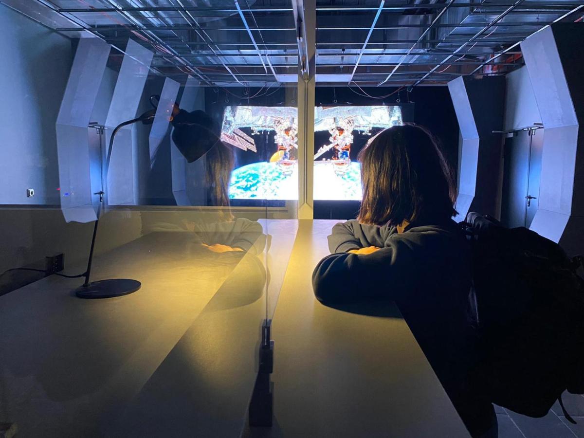 Space Night Capsule Hostel - 3