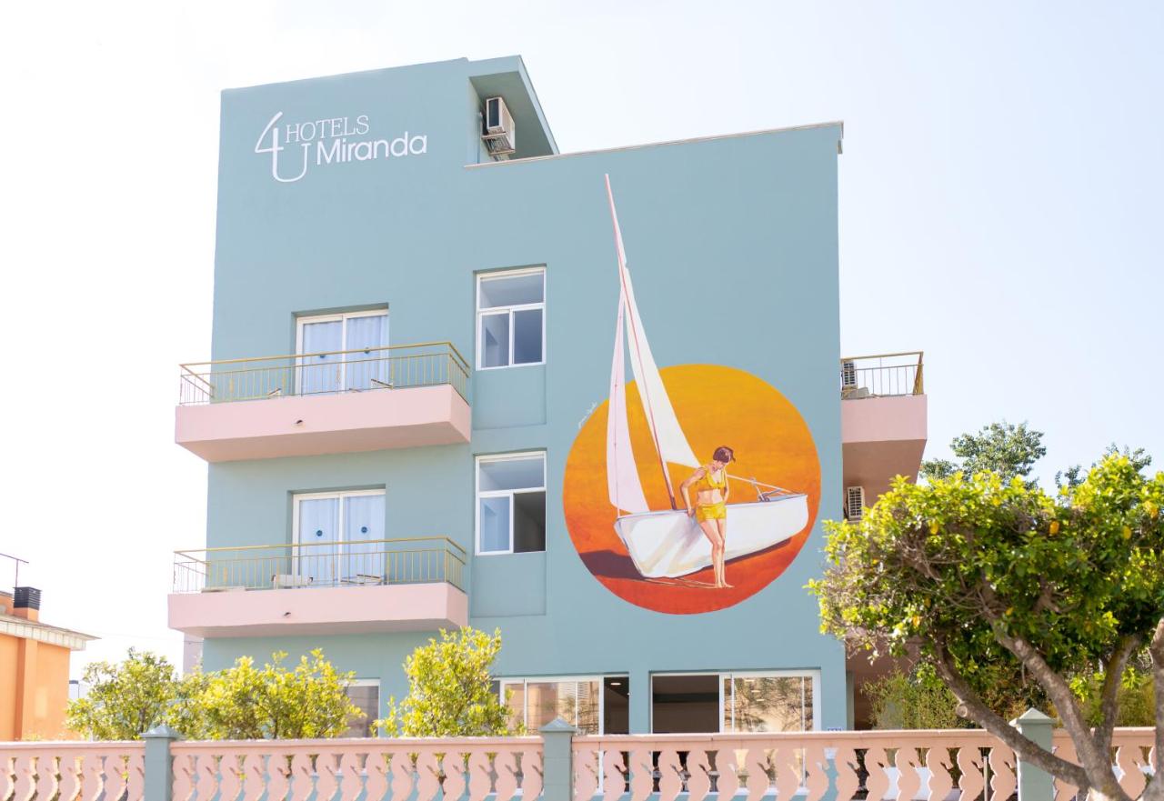 4U Miranda, Santa Ponsa – Updated 2022 Prices