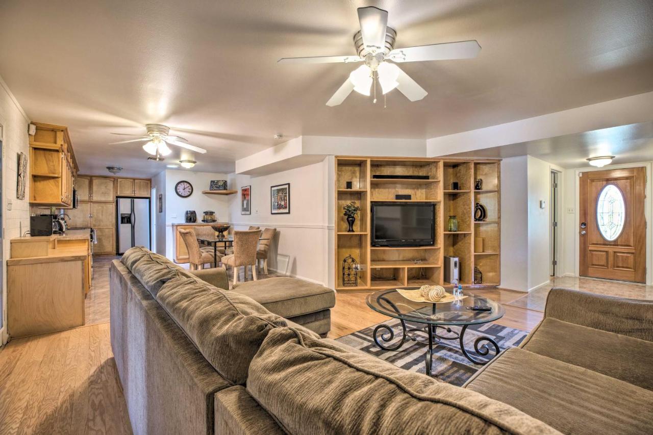 Phoenix Midtown House - Near Shopping and Dining!