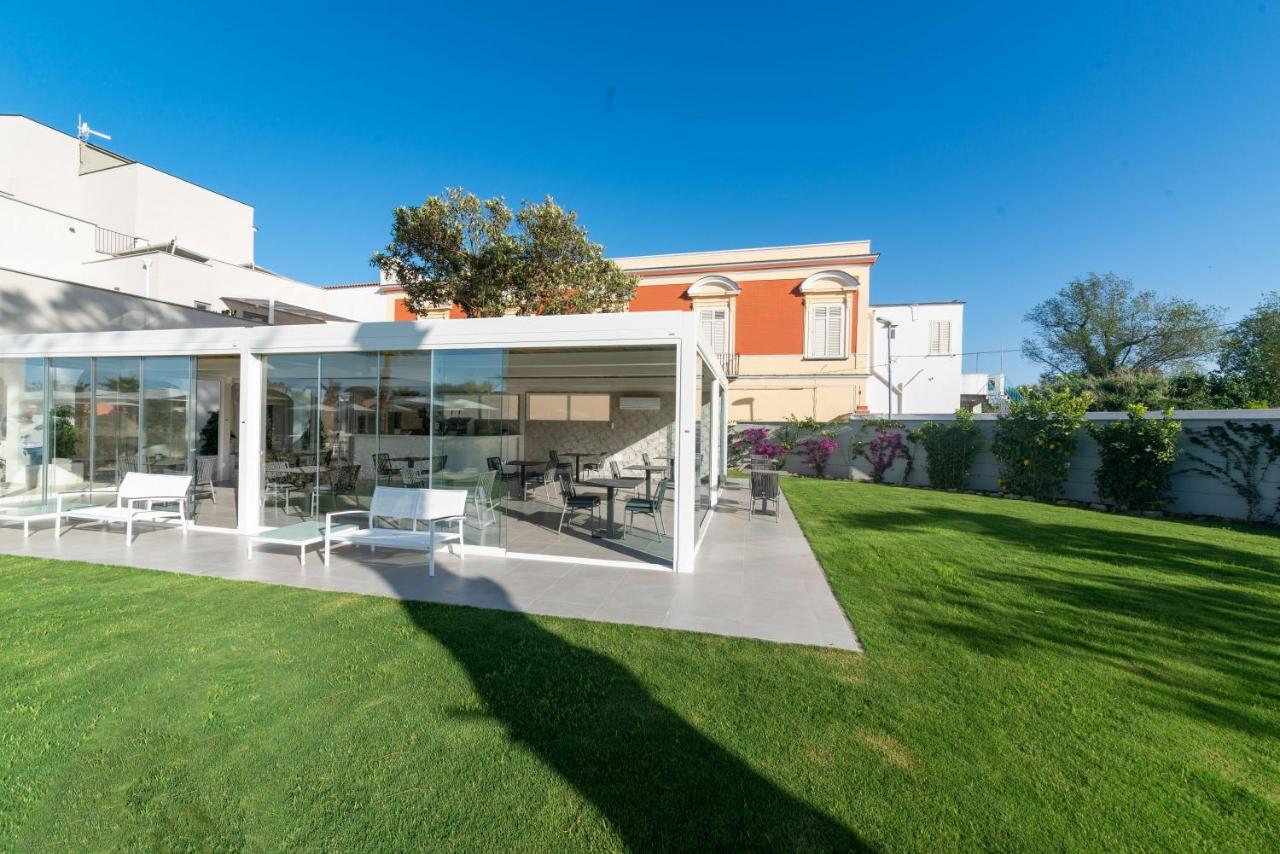 Insula Boutique Hotel photo