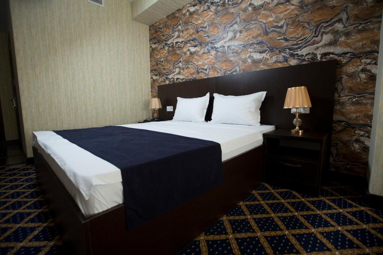 Kristal Inn Hotel photo