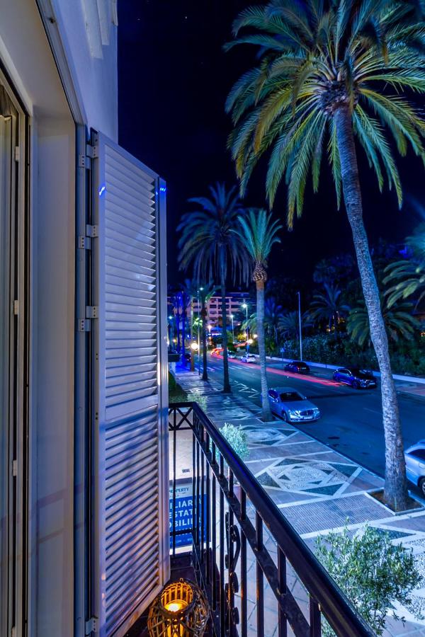 Bird Of Paradise Playas del Duque Banús Suite Apartment ...