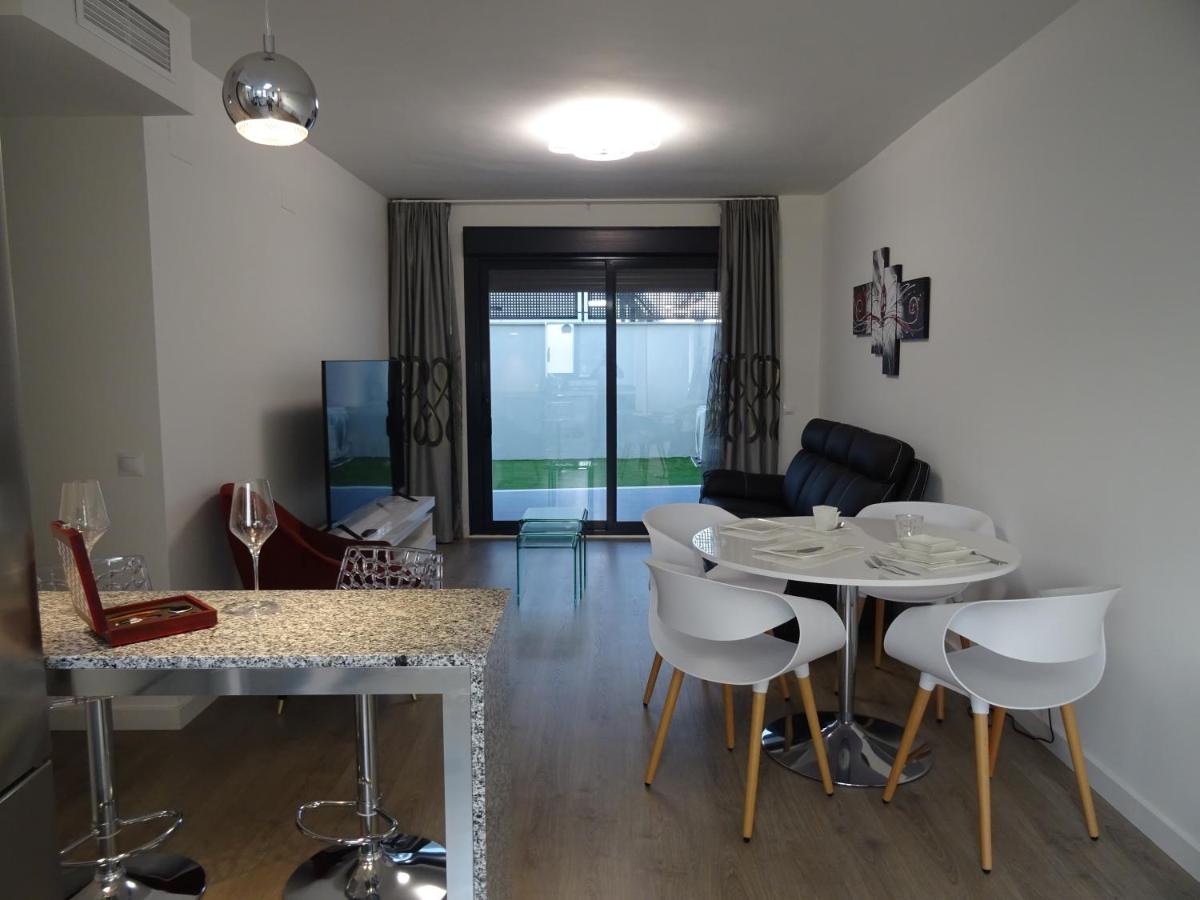 Wi-Fi alta velocidad de 1 Gbps rodeado de naturaleza - 5