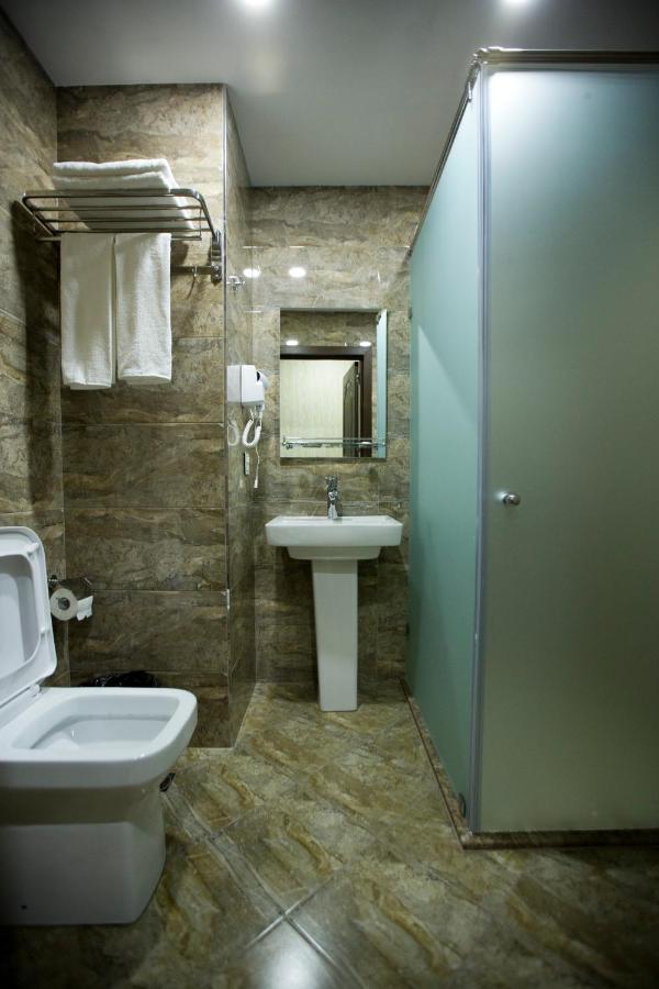 Kristal Inn Hotel photo