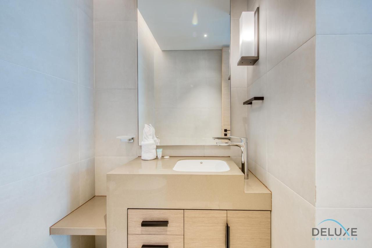 Exquisite 1BR at The Address Residences in JBR by Deluxe Holiday Homes - 3