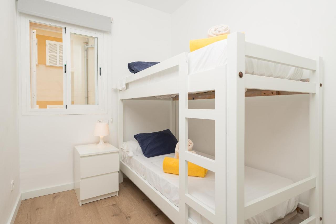 NEW! Flat Las Petunias 3C next to the beach, Alcúdia ...