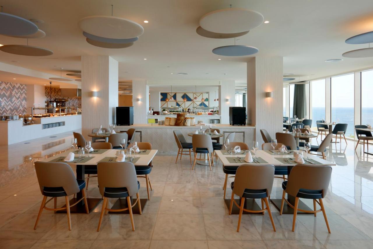 Palladium Hotel Menorca, Arenal den Castell – Updated 2022 ...