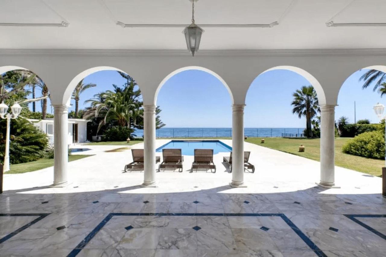The Palace Marbella - Lavish Beachfront Villa, Estepona ...