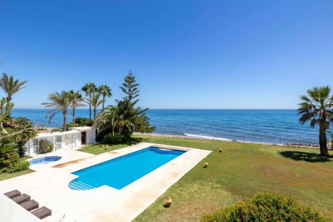The Palace Marbella - Lavish Beachfront Villa, Estepona ...
